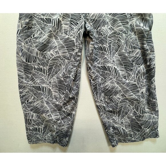 Old Navy Women's Printed Cami Jumpsuit Size L Black White Tropical Sleeveless - Picture 10 of 16